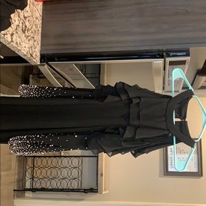 Black (10) night out dress